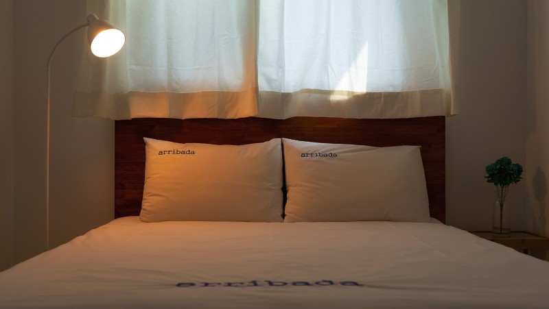 room detail thumbnail 2