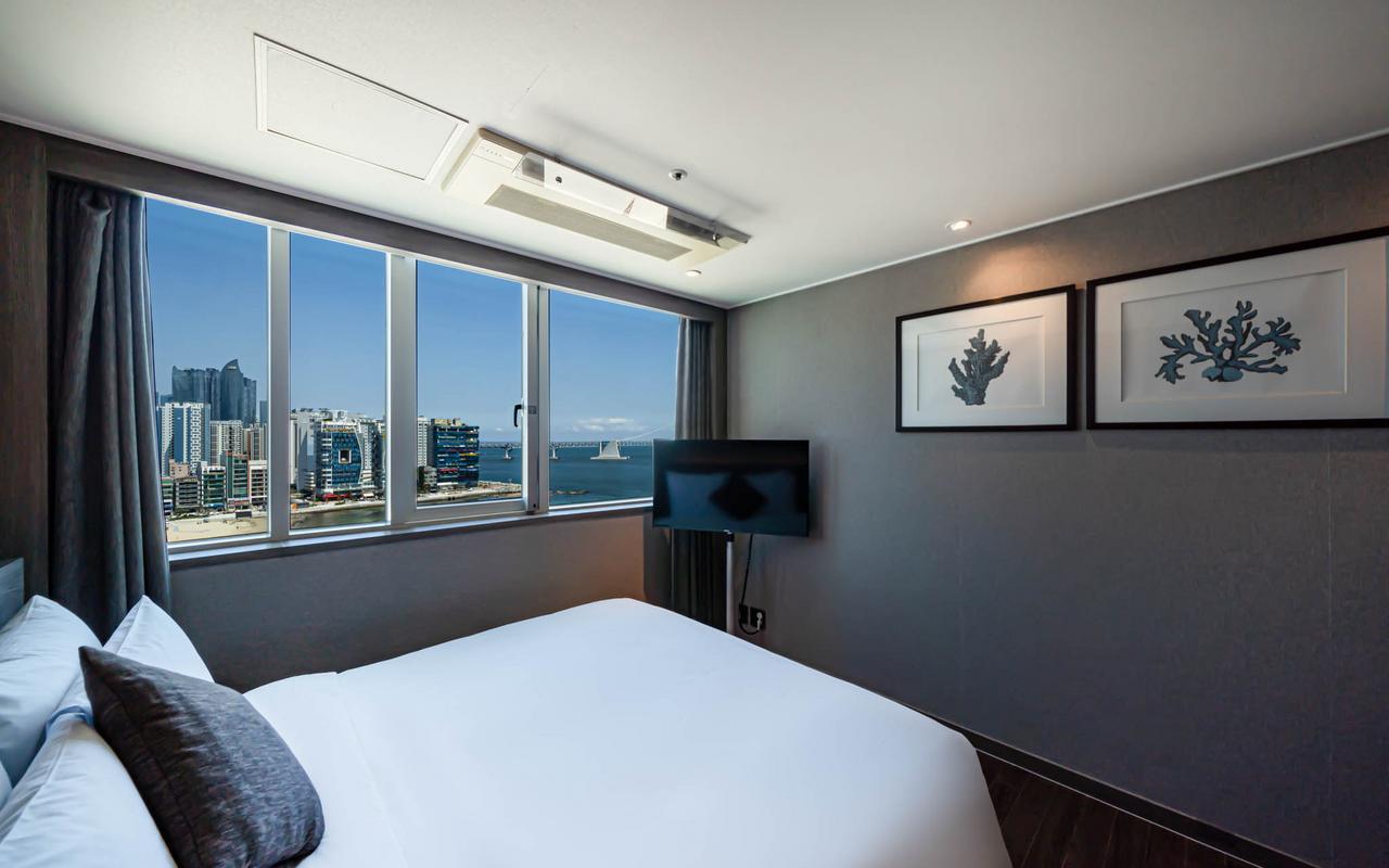 Kent Hotel Gwangalli 評價:要不要加錢住橋景房?答案可能在房門外縮圖