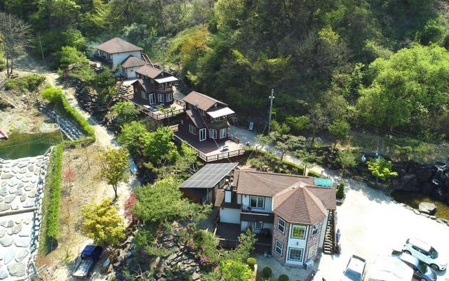 충주 주봉산펜션