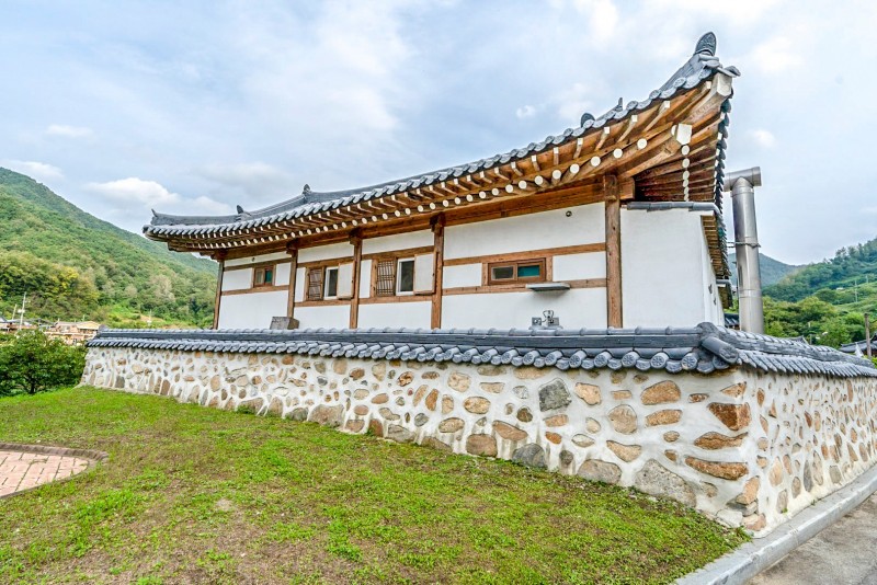 단양 모두와한옥펜션 외관