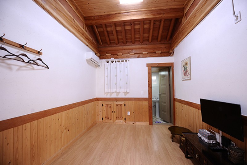 https://yaimg.yanolja.com/v5/2024/06/25/10/667a979357cda2.56651225.jpg