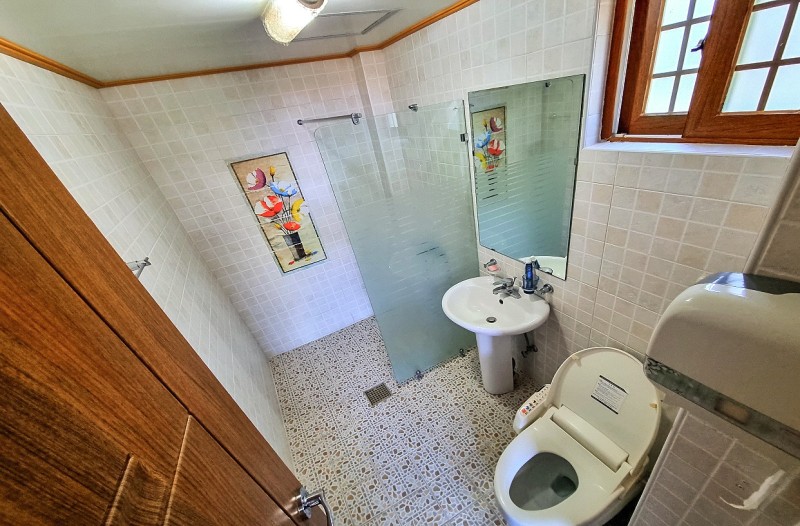 https://yaimg.yanolja.com/v5/2024/06/27/13/667d6fef5cc288.75521900.jpg