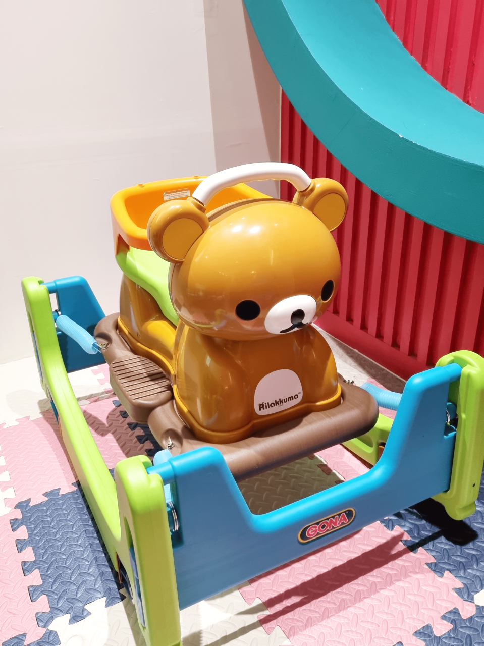 room detail thumbnail 1