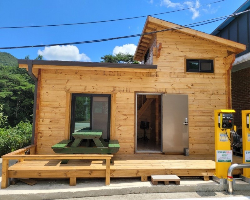 울진 숲속의산장펜션 외관