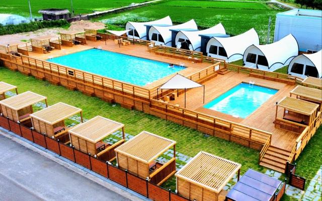 거창 엘로이펜션