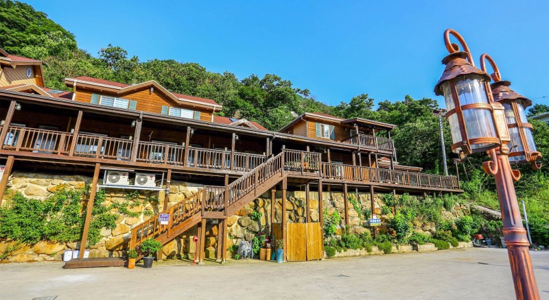 구례 지리산야생화펜션 외관