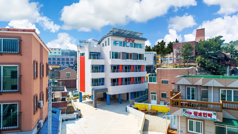 삼척 장호굿모닝펜션 외관