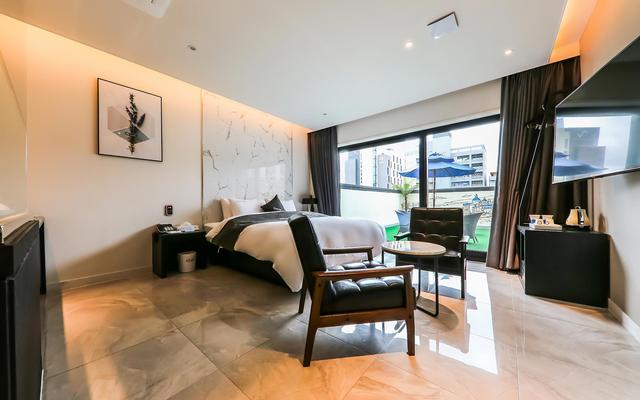 청주 더 킹 HOTEL