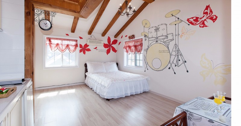 room detail thumbnail 0