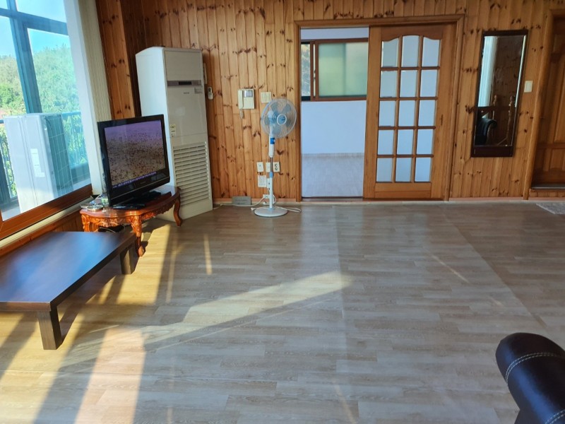 https://yaimg.yanolja.com/v5/2024/08/12/17/66ba427459f155.20344330.jpg