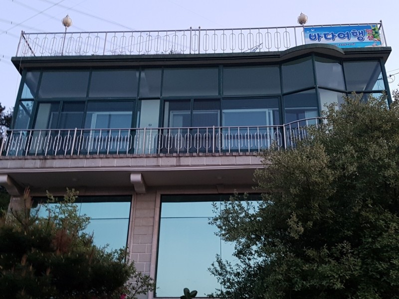 https://yaimg.yanolja.com/v5/2024/08/12/17/66ba427841a580.19897281.jpg