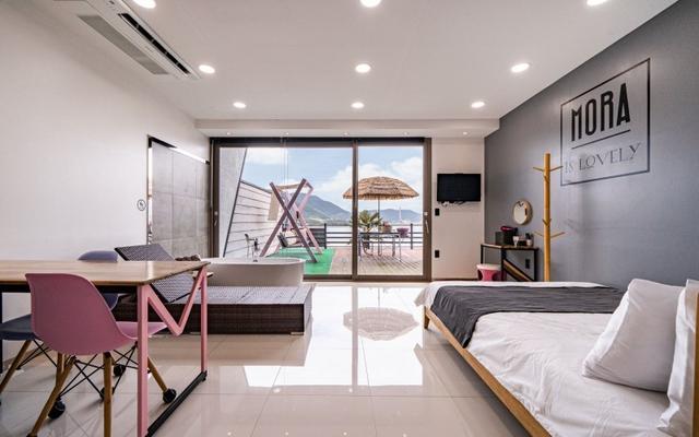 남해 모라카노펜션