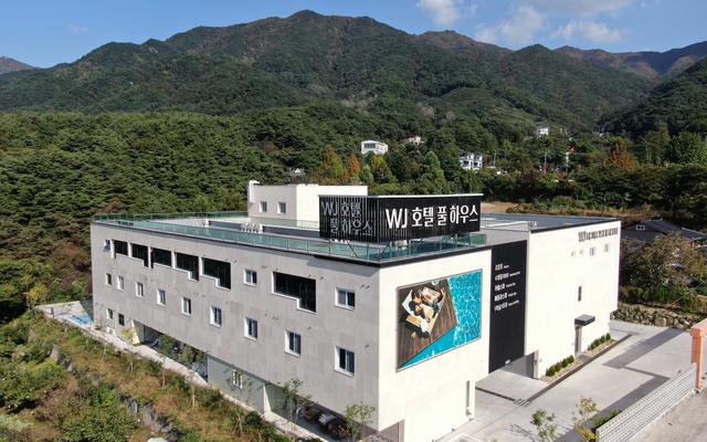 WJ호텔 풀하우스