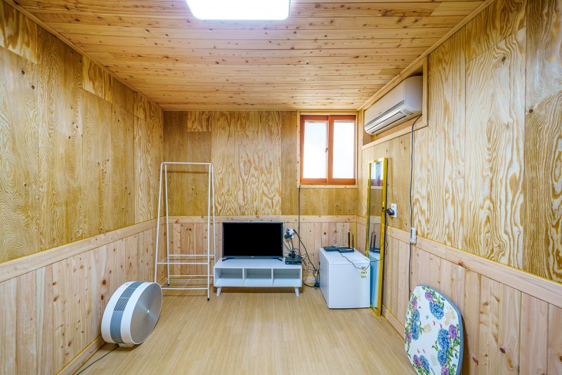 https://yaimg.yanolja.com/v5/2024/08/28/18/66cf6fef1f6728.63194528.jpg