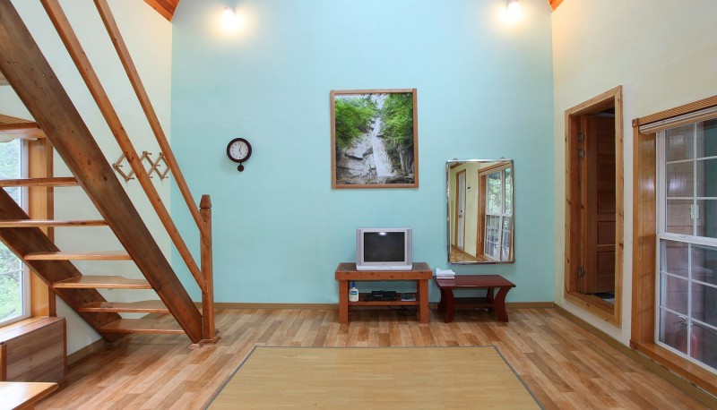 https://yaimg.yanolja.com/v5/2024/08/29/11/66d05fba146318.68689615.jpg