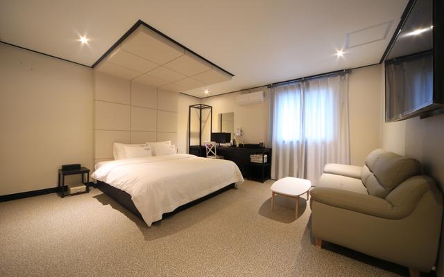 부산 구포 아몬드