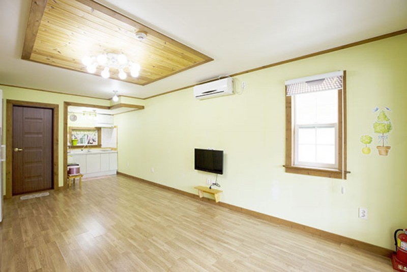https://yaimg.yanolja.com/v5/2024/09/10/15/66e06b6a1b2cf8.93435286.jpg