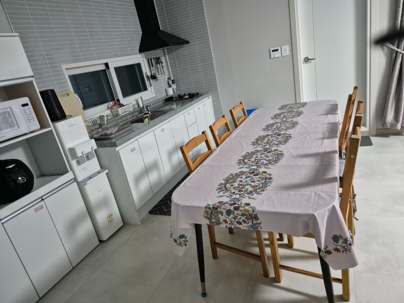 https://yaimg.yanolja.com/v5/2024/09/11/10/66e172dc52ffd0.71790914.jpg