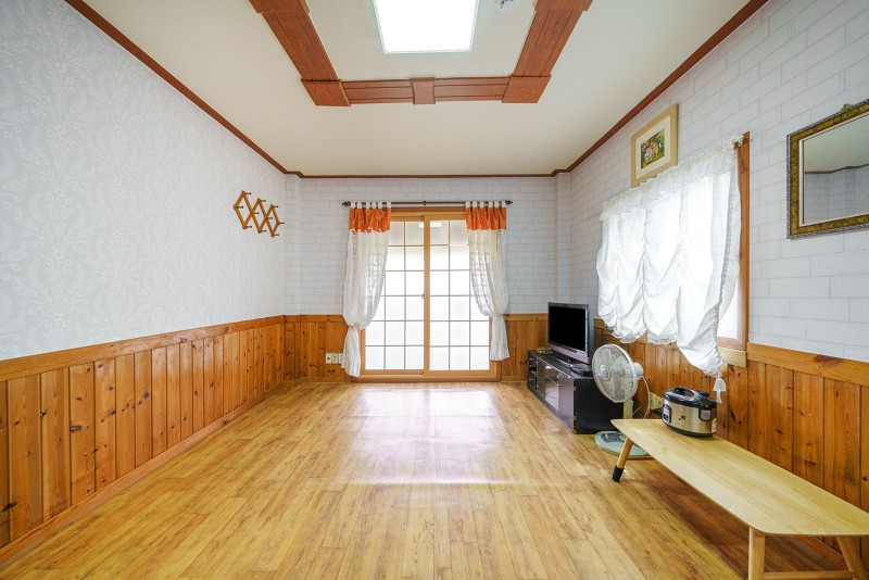 https://yaimg.yanolja.com/v5/2024/09/11/11/66e17ff55a02f5.82292123.jpg