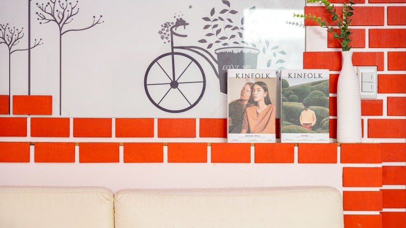 room detail thumbnail 2