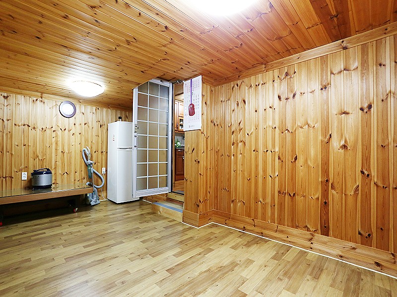 https://yaimg.yanolja.com/v5/2024/09/23/10/66f1484adb4c34.06690904.JPG