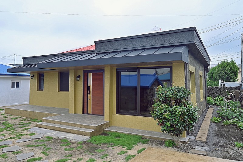 https://yaimg.yanolja.com/v5/2024/09/24/09/66f287c9c2c1d0.12995896.JPG