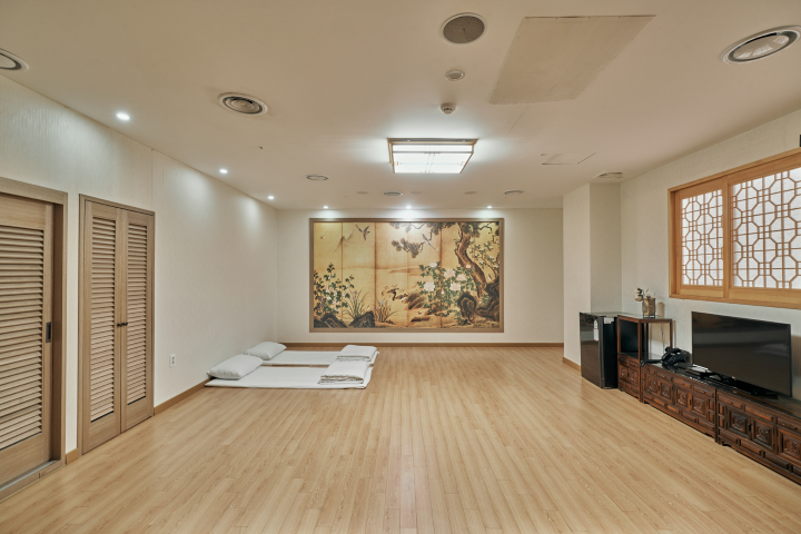 온돌룸(인피니티풀PKG, 비전망, 리모델링 안 된 (구)객실)