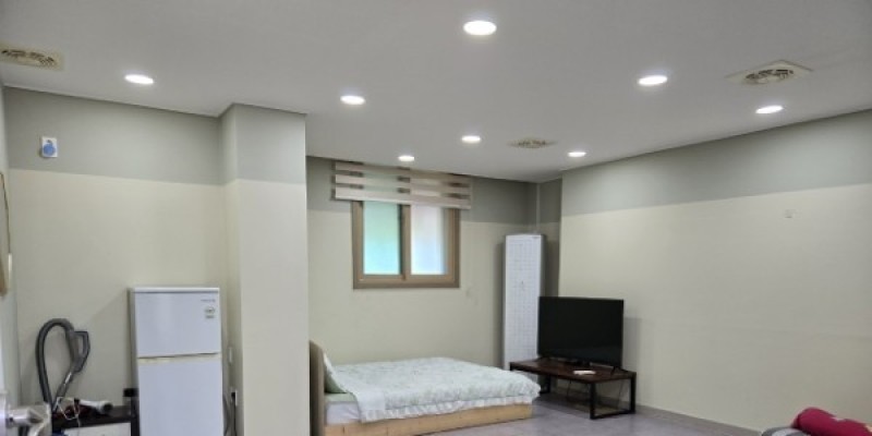 https://yaimg.yanolja.com/v5/2024/09/26/14/66f56d6a103d86.71236541.jpg