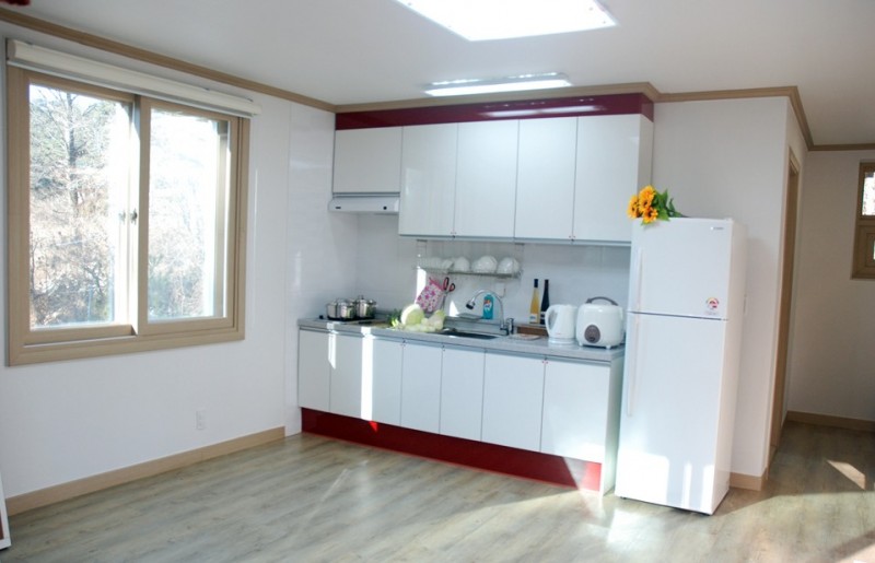 https://yaimg.yanolja.com/v5/2024/09/26/14/66f575bc33d670.98171584.jpg