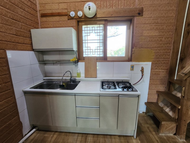 https://yaimg.yanolja.com/v5/2024/09/30/10/66fa847c165b80.23454309.jpg