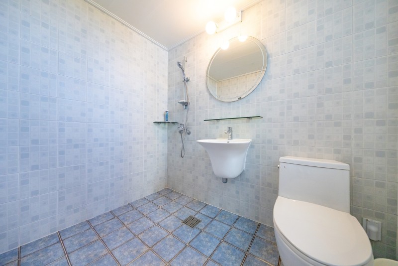 https://yaimg.yanolja.com/v5/2024/09/30/15/66fac080322b42.69610410.jpg