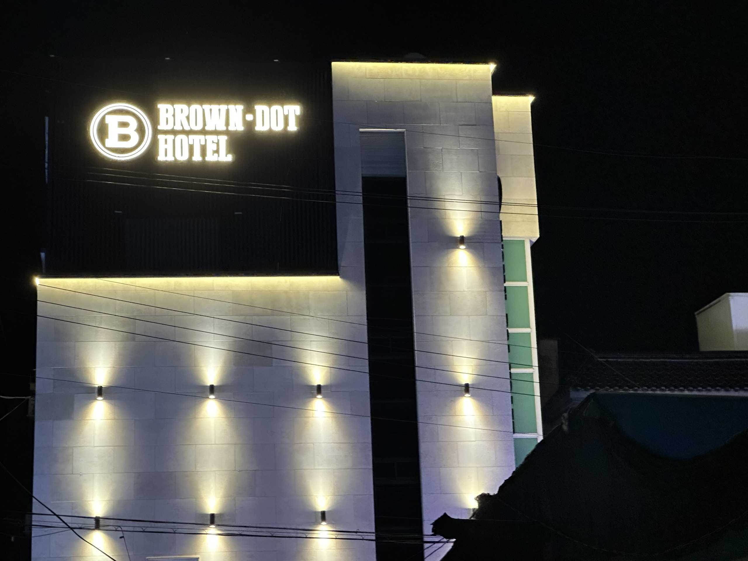 울산 언양 브라운도트 울산언양점 외관
