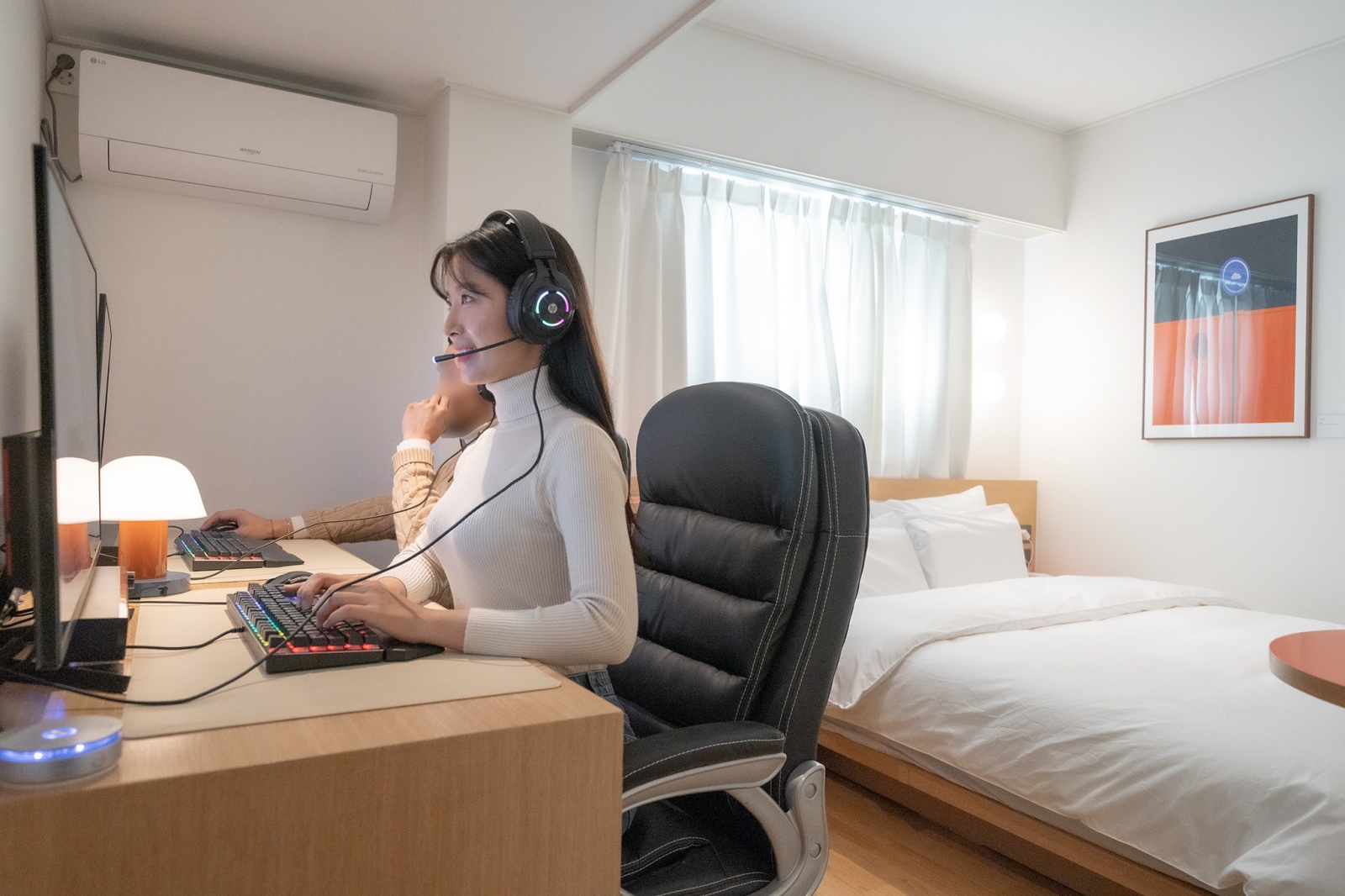 room detail thumbnail 0