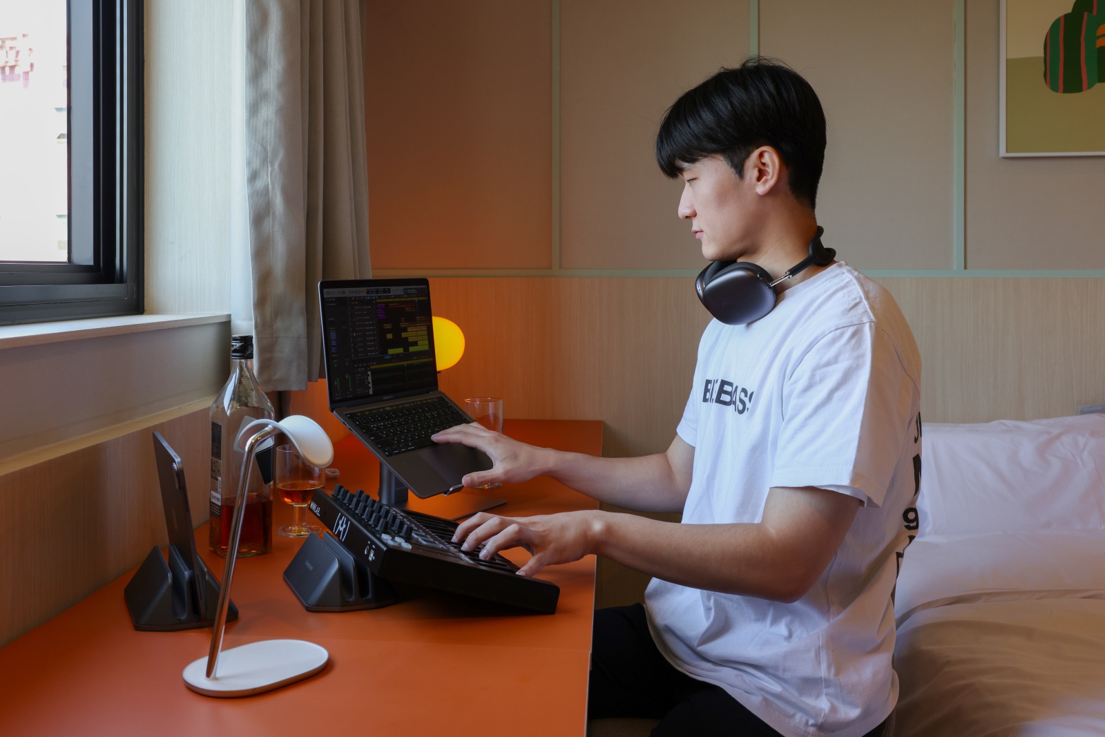 room detail thumbnail 0