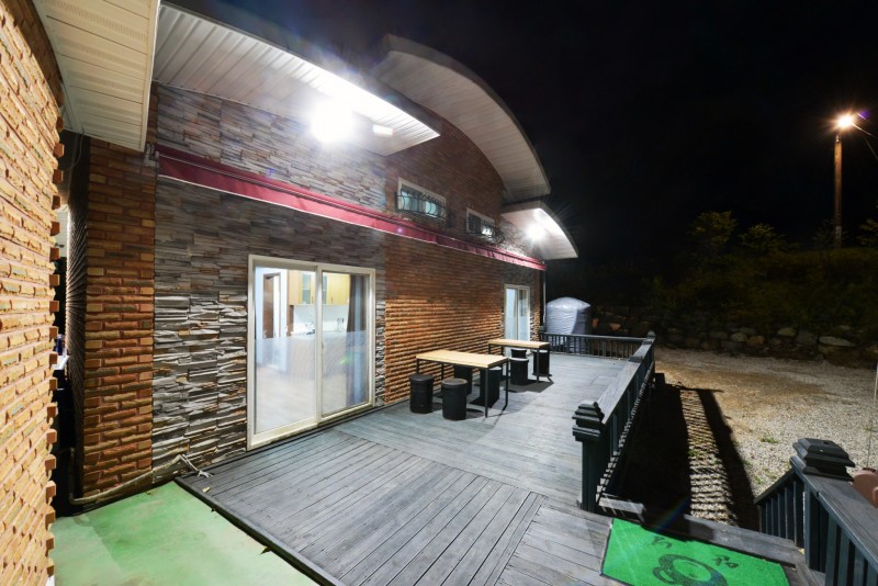 아산 산아름펜션 외관