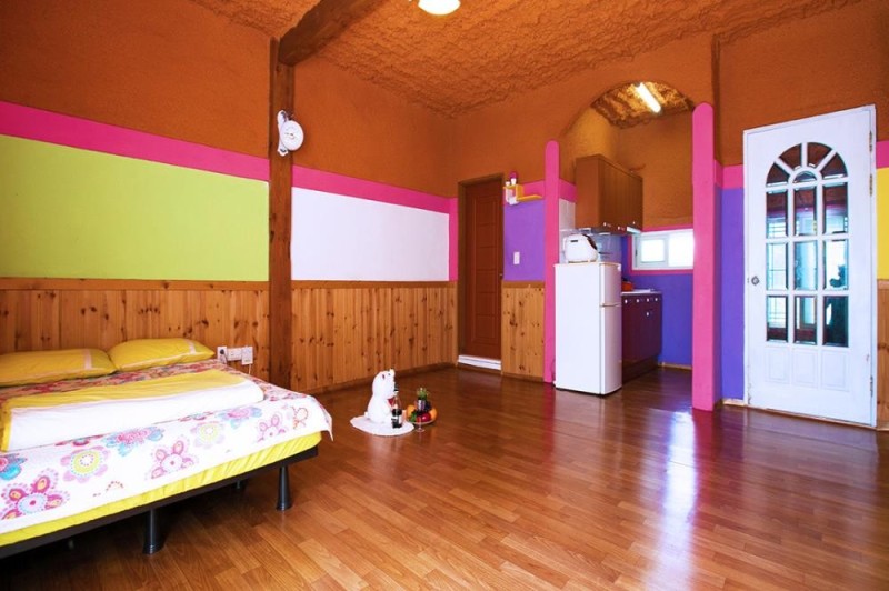 https://yaimg.yanolja.com/v5/2024/10/25/04/671b18f01fd9c1.78647159.jpg