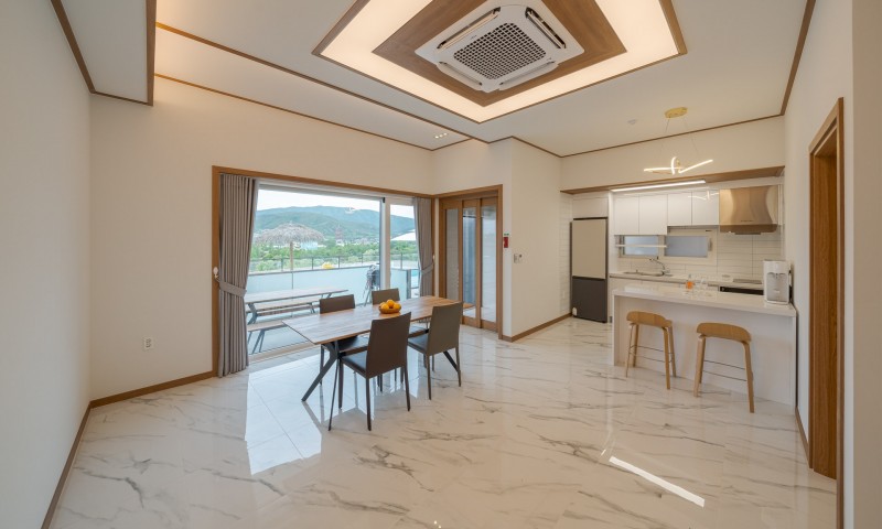 https://yaimg.yanolja.com/v5/2024/10/26/13/671cf37a5e4bb6.41552530.jpg