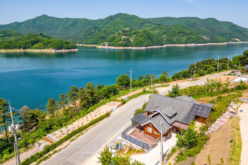 충주 충주호반펜션 전망