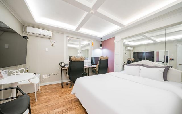 광주 방림동 호텔 쿠