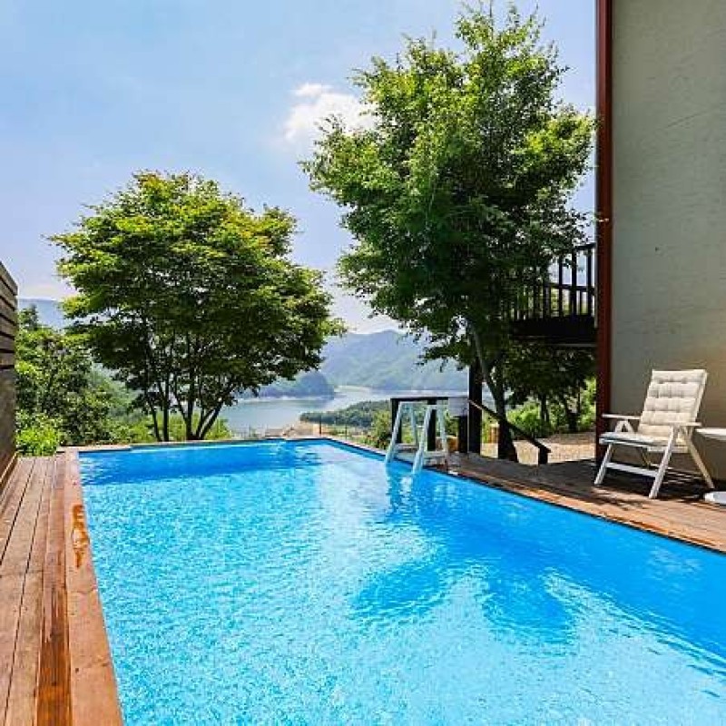 퀸2 투베이 독채풀빌라(전동모션 퀸침대2개/호수뷰)