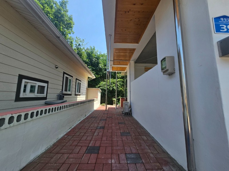 https://yaimg.yanolja.com/v5/2024/11/13/11/67348dbc7fc881.45192646.jpg