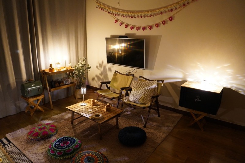 room detail thumbnail 2