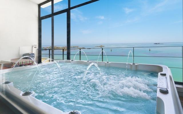 고성(속초) 크로톤풀빌라