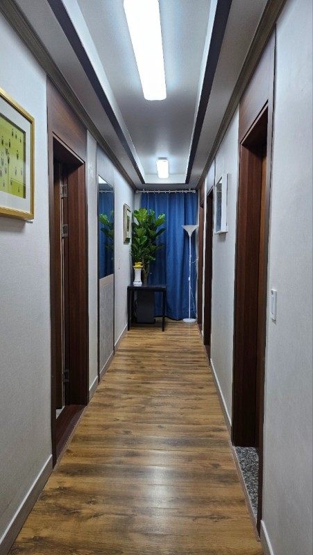 https://yaimg.yanolja.com/v5/2024/11/21/11/673f1f58986154.22569888.jpg