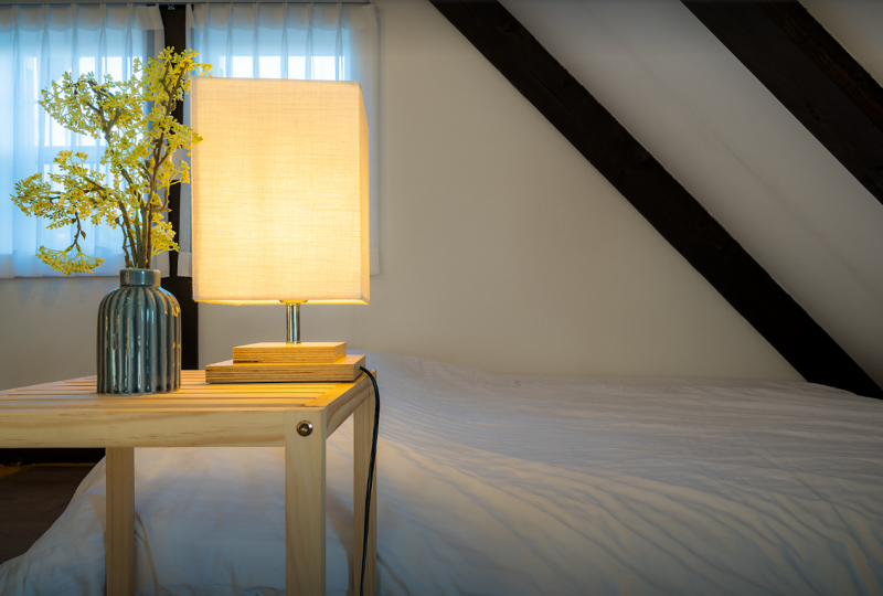 room detail thumbnail 2