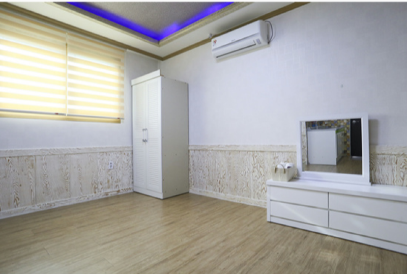 https://yaimg.yanolja.com/v5/2024/11/28/00/6747bcfe8401e6.92372204.png