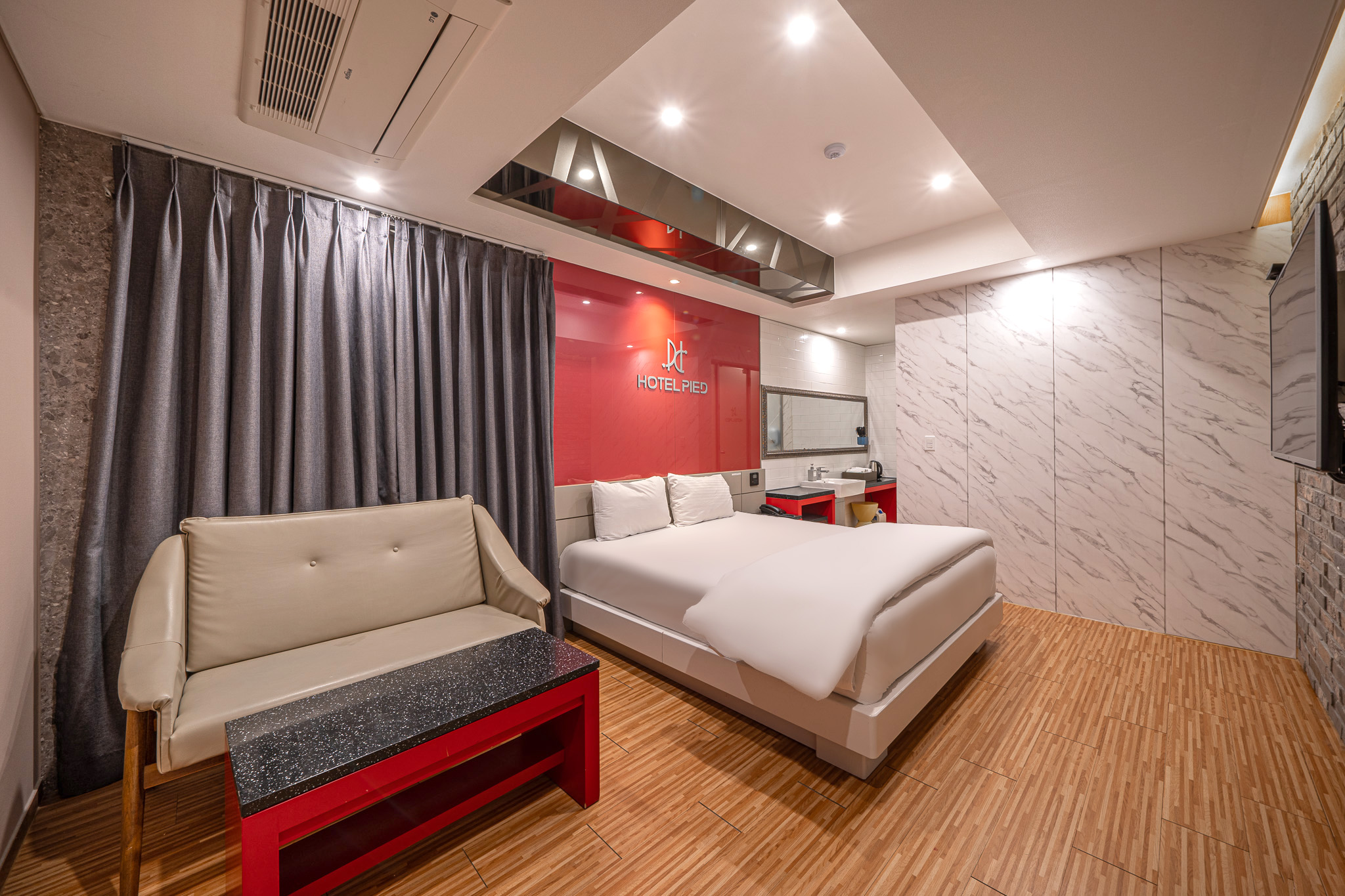 대구 - 대구 동대구역 호텔 피에드 동대구 후기, 가격, 위치 - 예약