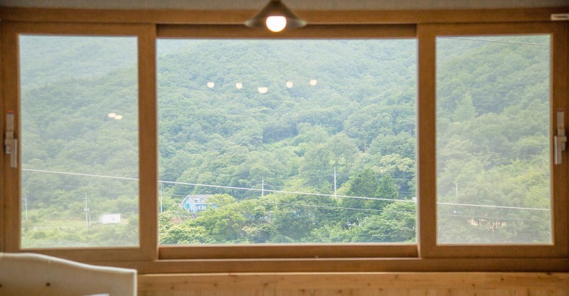 https://yaimg.yanolja.com/v5/2024/12/07/12/67544232afff49.58317750.jpg