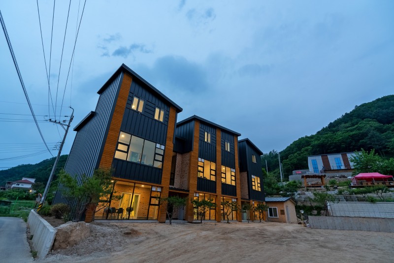 가평 테라피스파펜션 사진