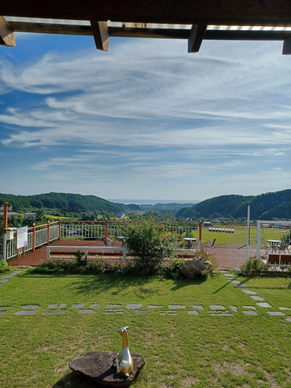 https://yaimg.yanolja.com/v5/2024/12/23/00/6768aaff76eea8.84831979.jpg